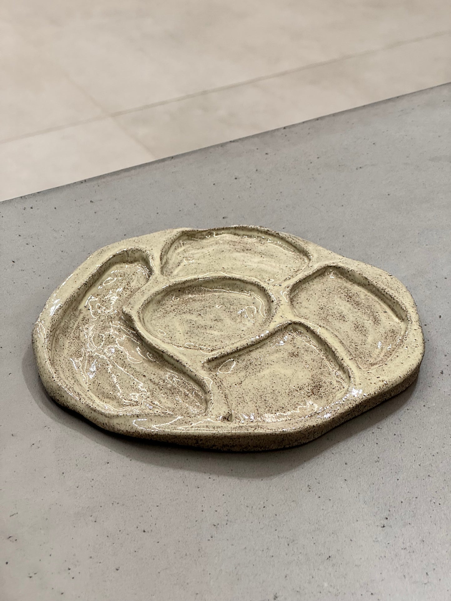 CHUNKY JEWELRY PLATE