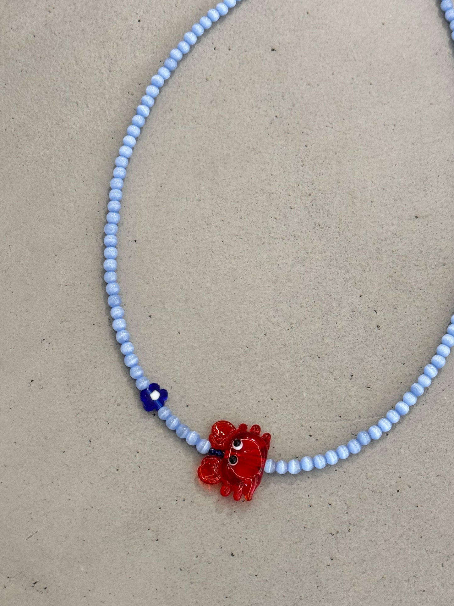 FLOWERY CRAB necklace