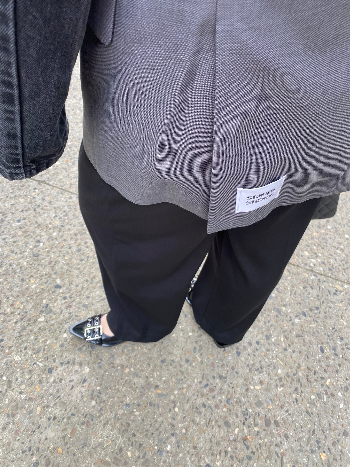 “LES MANCHES,, upcycled blazer