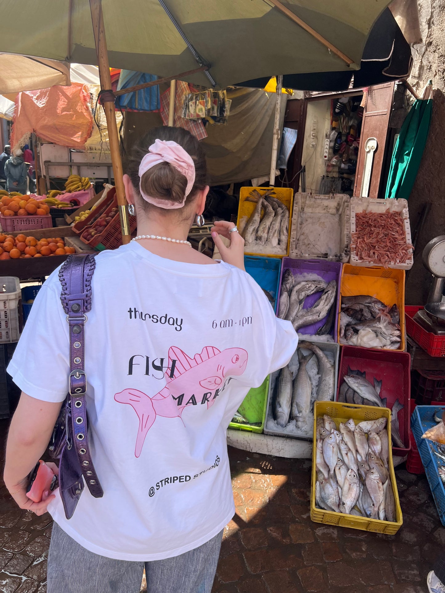 FISH MARKET oversized T-shirt (UNISEX)