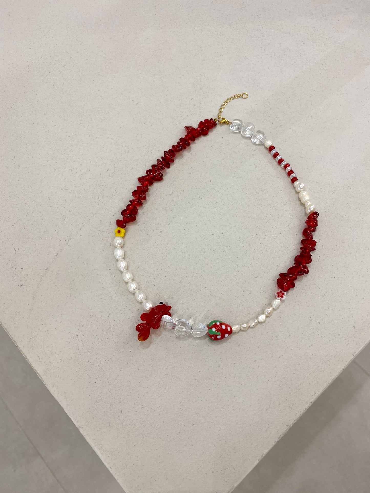 FUNKY STRAWBERRY NECKLACE