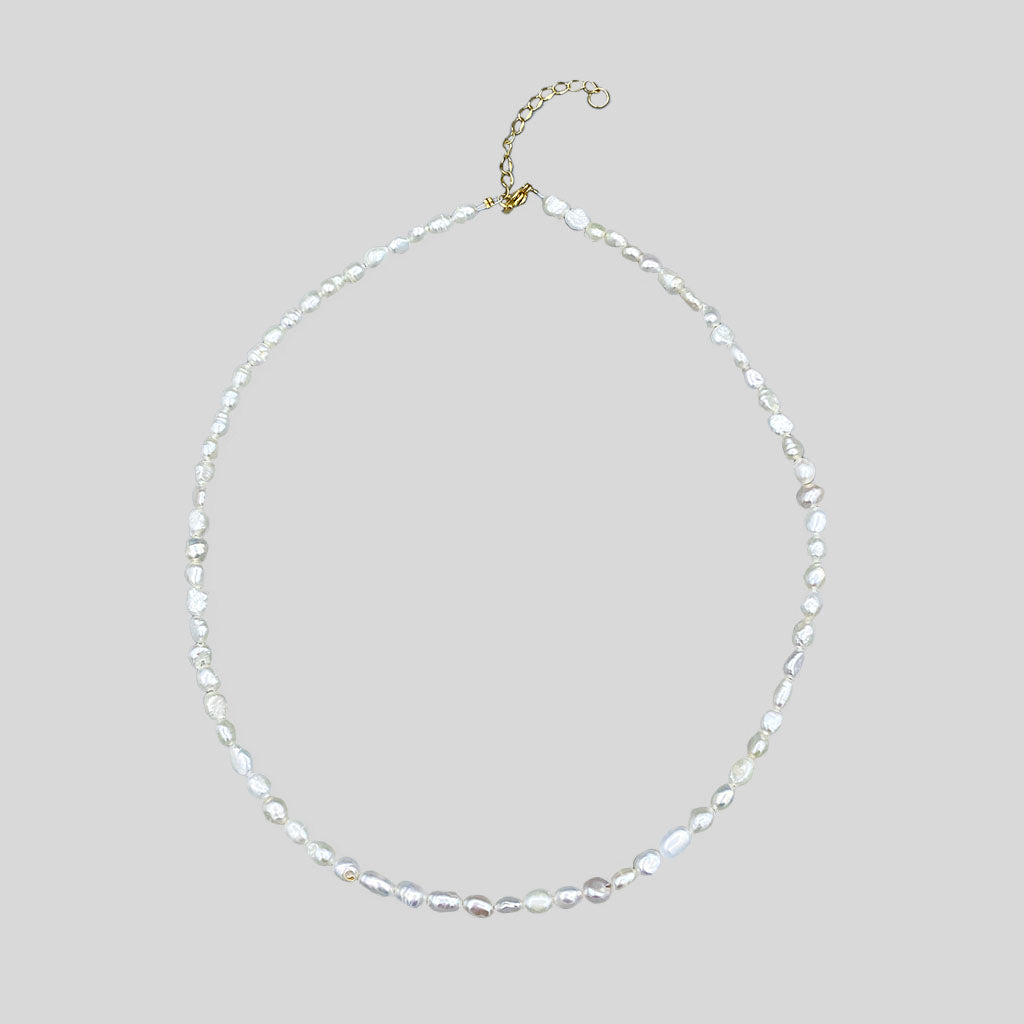 THIN PEARLY necklace
