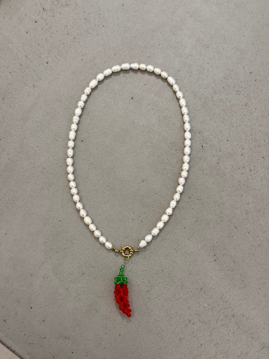 PEARLY PEPPER necklace