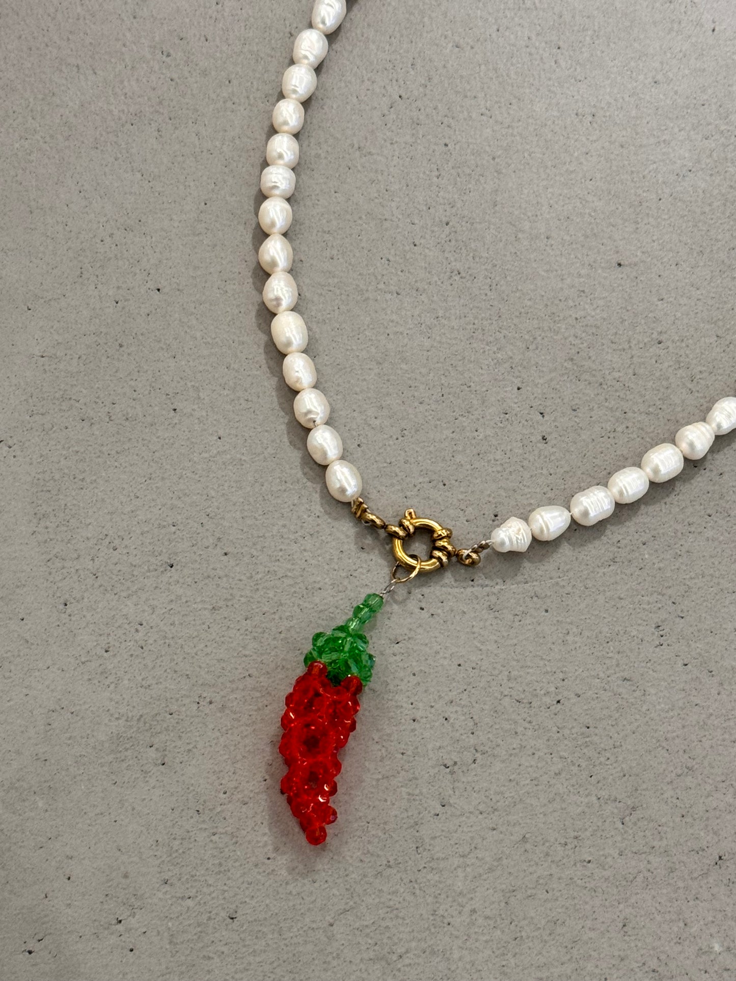 PEARLY PEPPER necklace