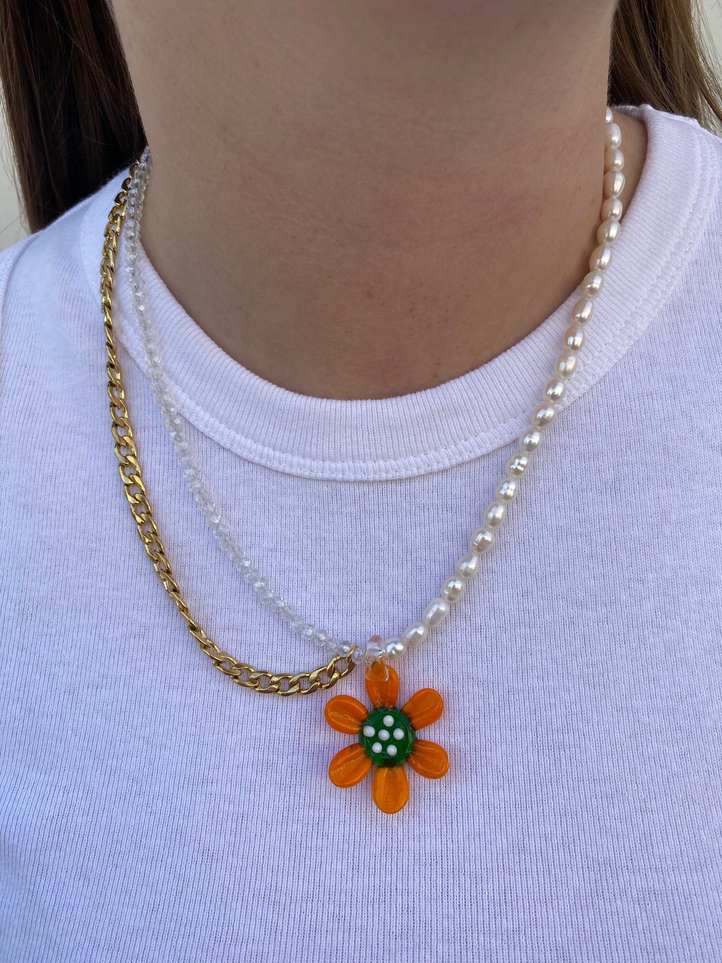 CHUNKY FLOWER with chain necklace