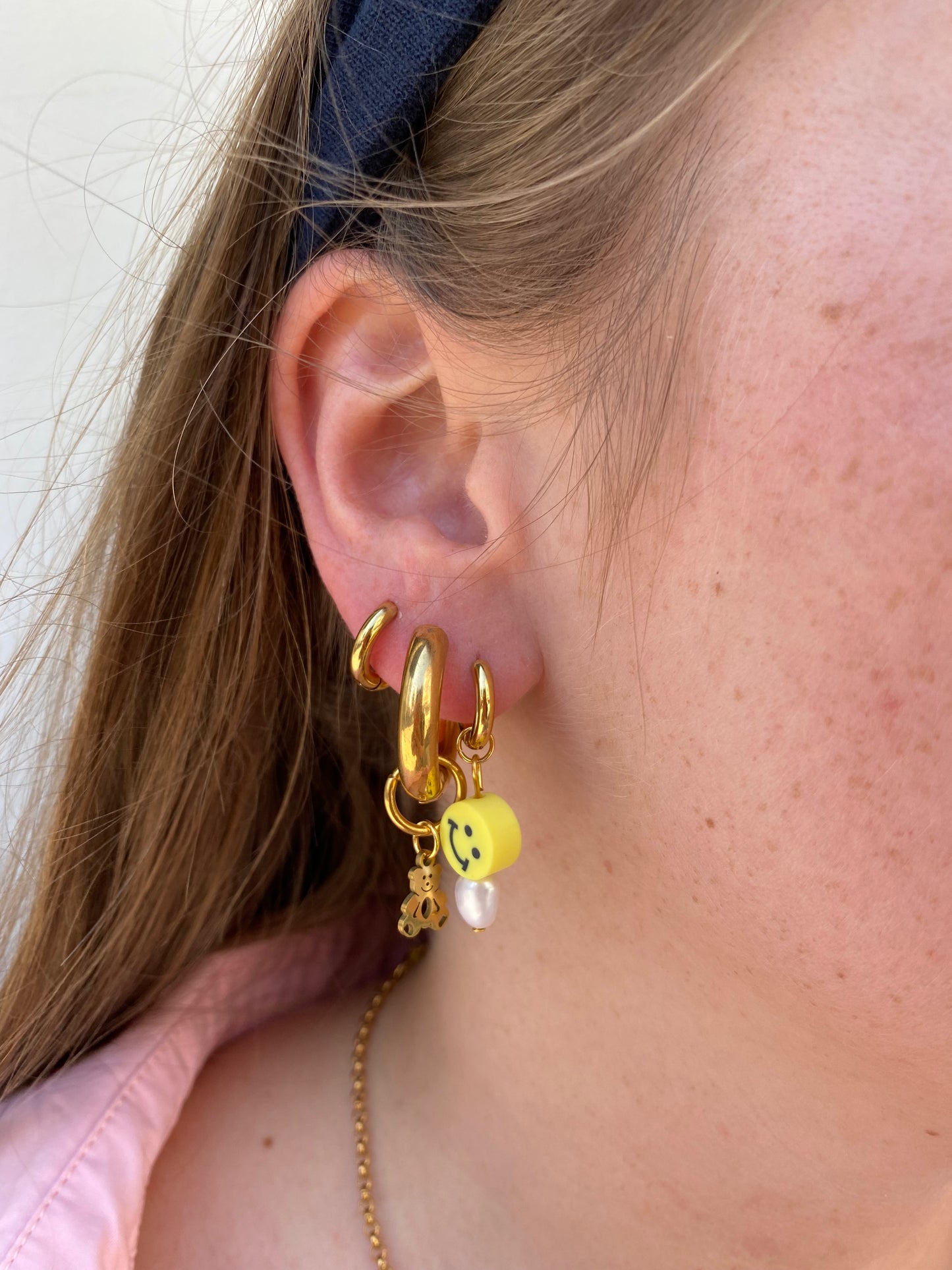 SMILEY earring