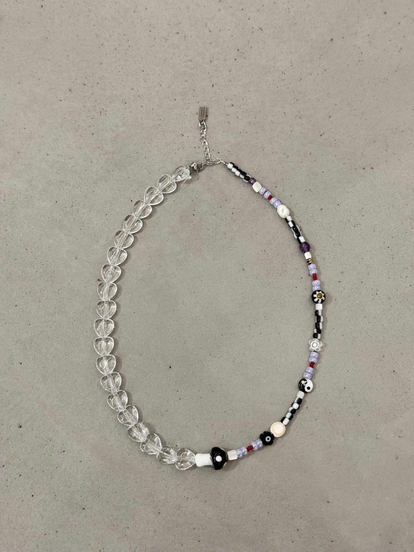 “BLACK MUSHROOM NECKLACE,, jewelry kit