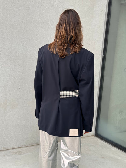 “LA VESTE ENVELOPPE,, upcycled blazer