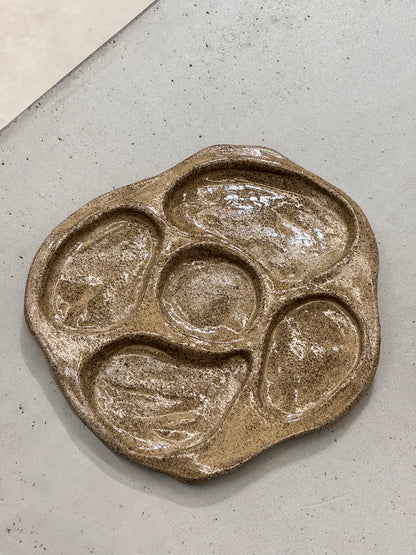 CHUNKY JEWELRY PLATE