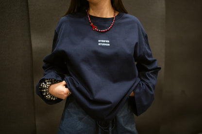 NAVY LONGSLEEVE LOGO