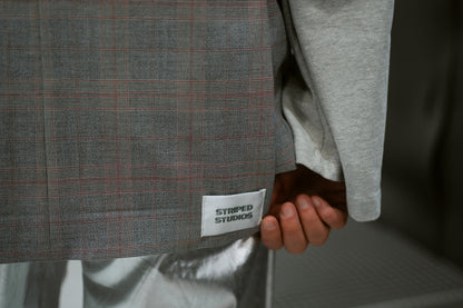 LA VESTE “À MANCHES COURTES,, upcycled blazer