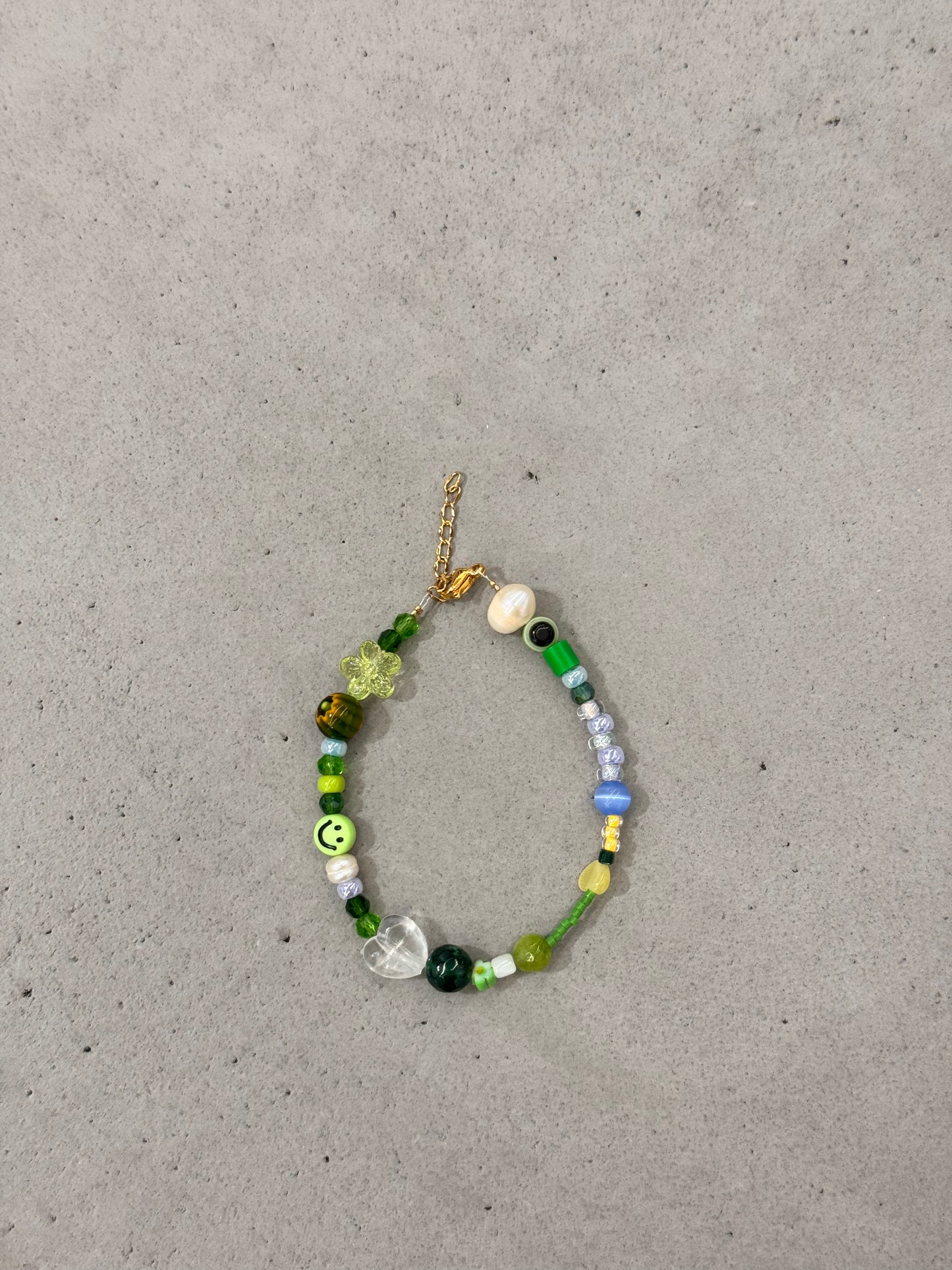 GREEN SMILEY BRACELET “jewelry kit,,