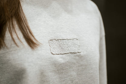 LOGO PATCH GREY WIDE long sleeve