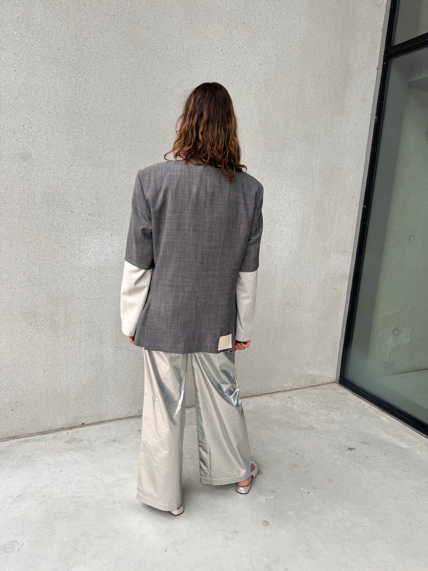 LA VESTE “À MANCHES COURTES” upcycled blazer