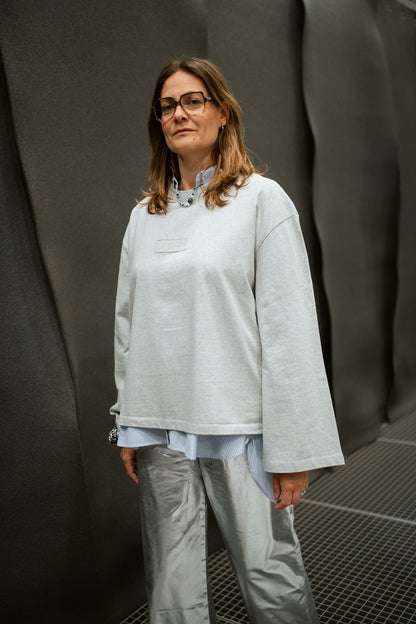 LOGO PATCH GREY WIDE long sleeve