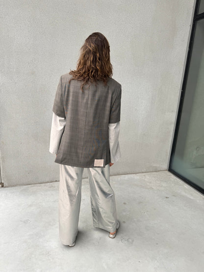 LA VESTE “À MANCHES COURTES” upcycled blazer