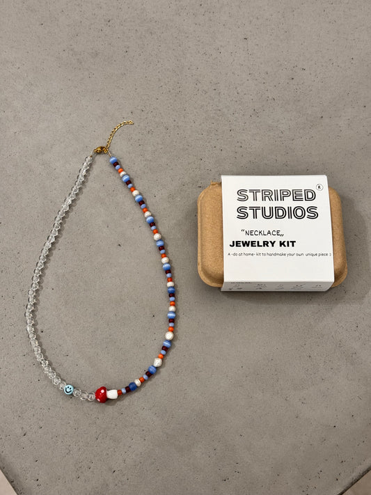 “RED MUSHROOM NECKLACE,, jewelry kit