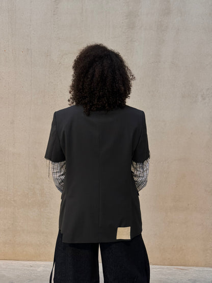 LA VESTE “À MANCHES COURTES” upcycled blazer
