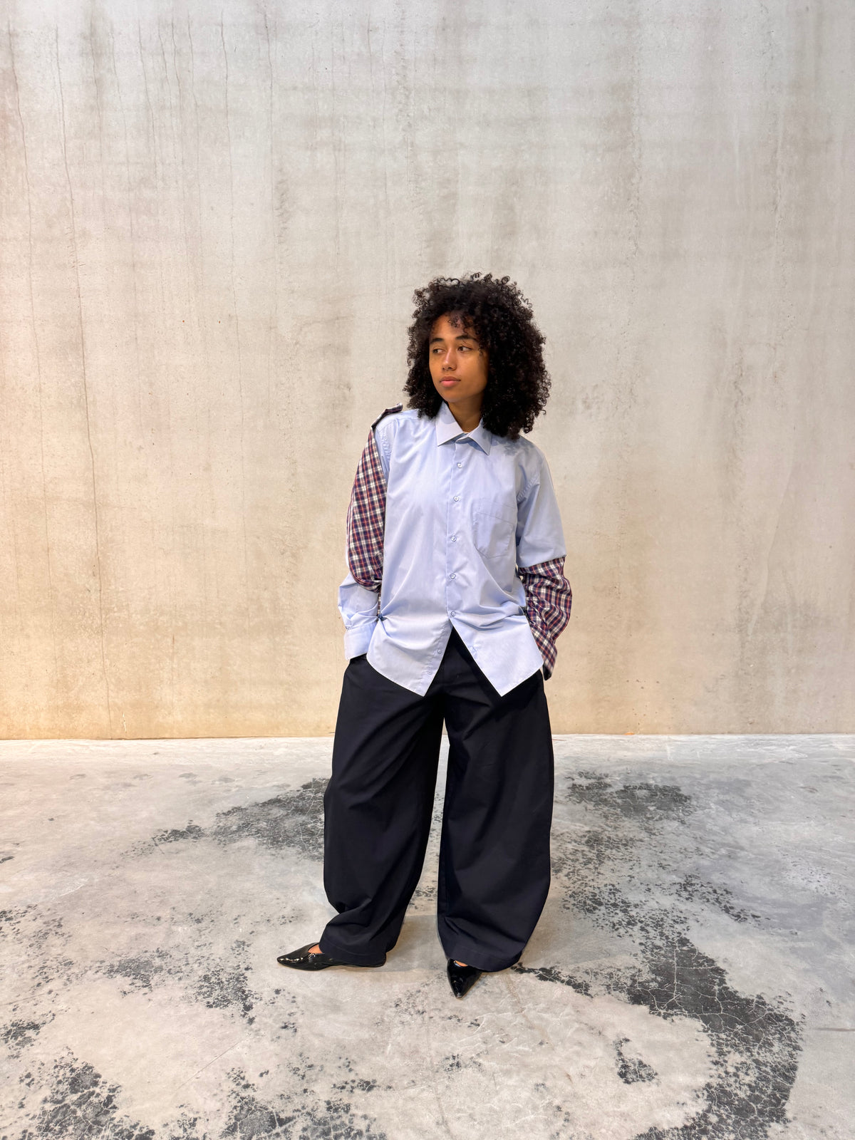 “DETACHABLE SLEEVE,, upcycled shirt