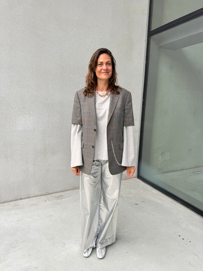 LA VESTE “À MANCHES COURTES” upcycled blazer