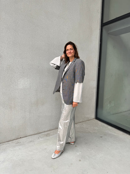 LA VESTE “À MANCHES COURTES” upcycled blazer