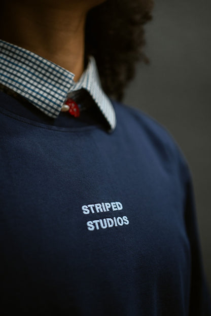 NAVY LONGSLEEVE LOGO