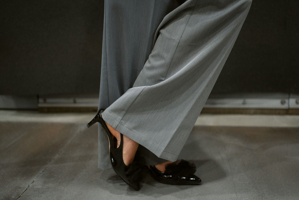 STRAIGHT LEG PANTS grey