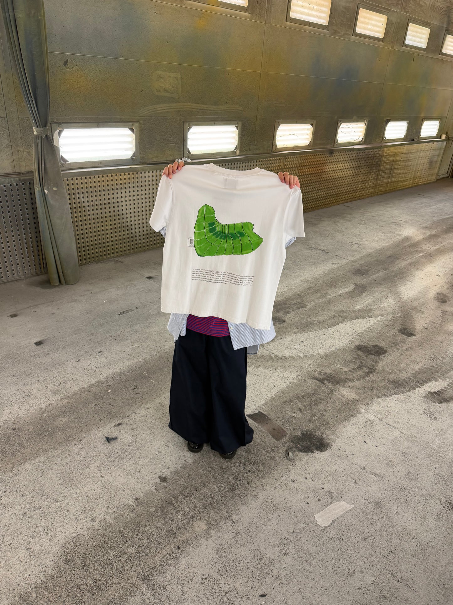 “FURNITURE,, T-SHIRT